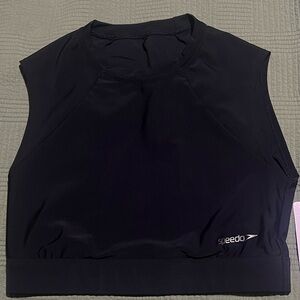 Speedo Solid Short Sleeve Crop Top Rash Guard (Black) Size M